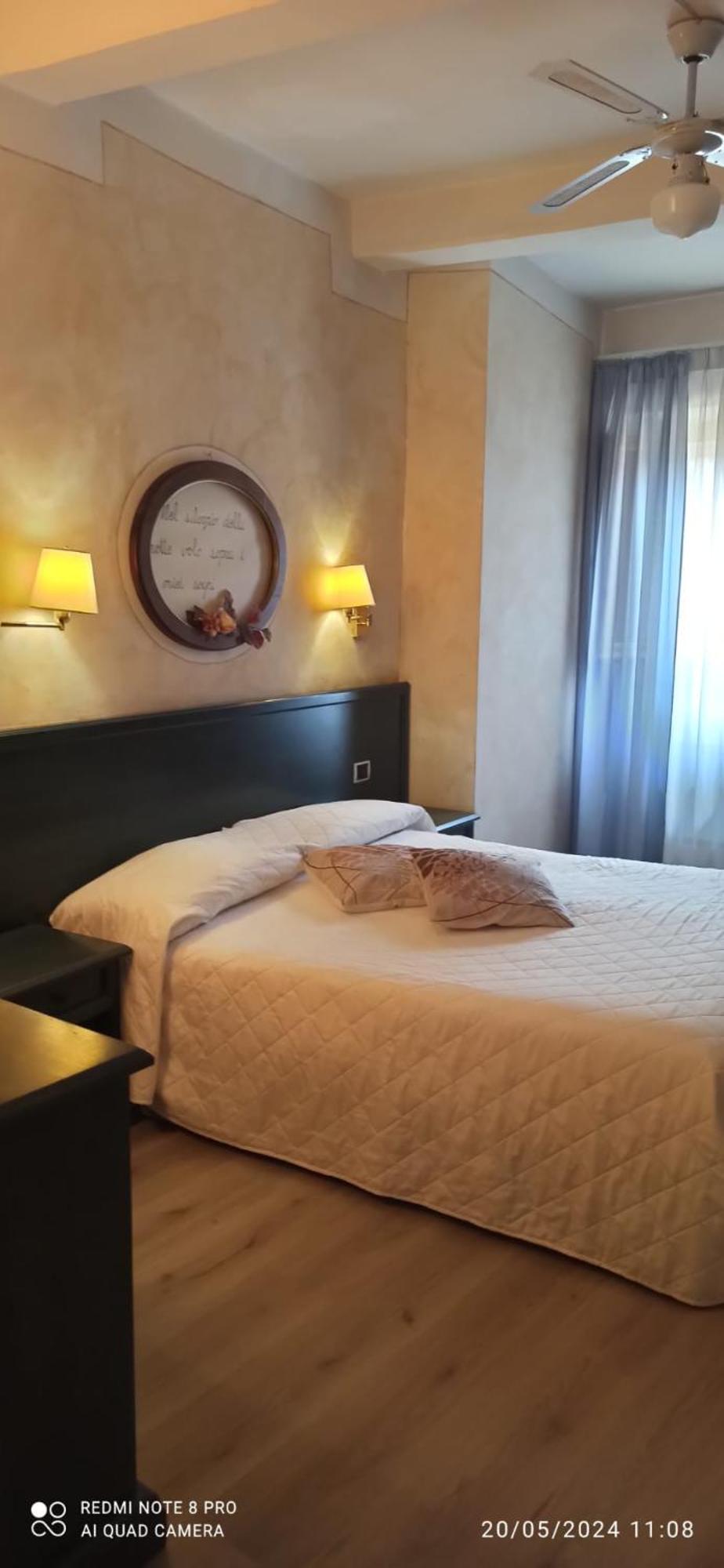 Hotel Borgo Antico บิบเบียนา ภายนอก รูปภาพ