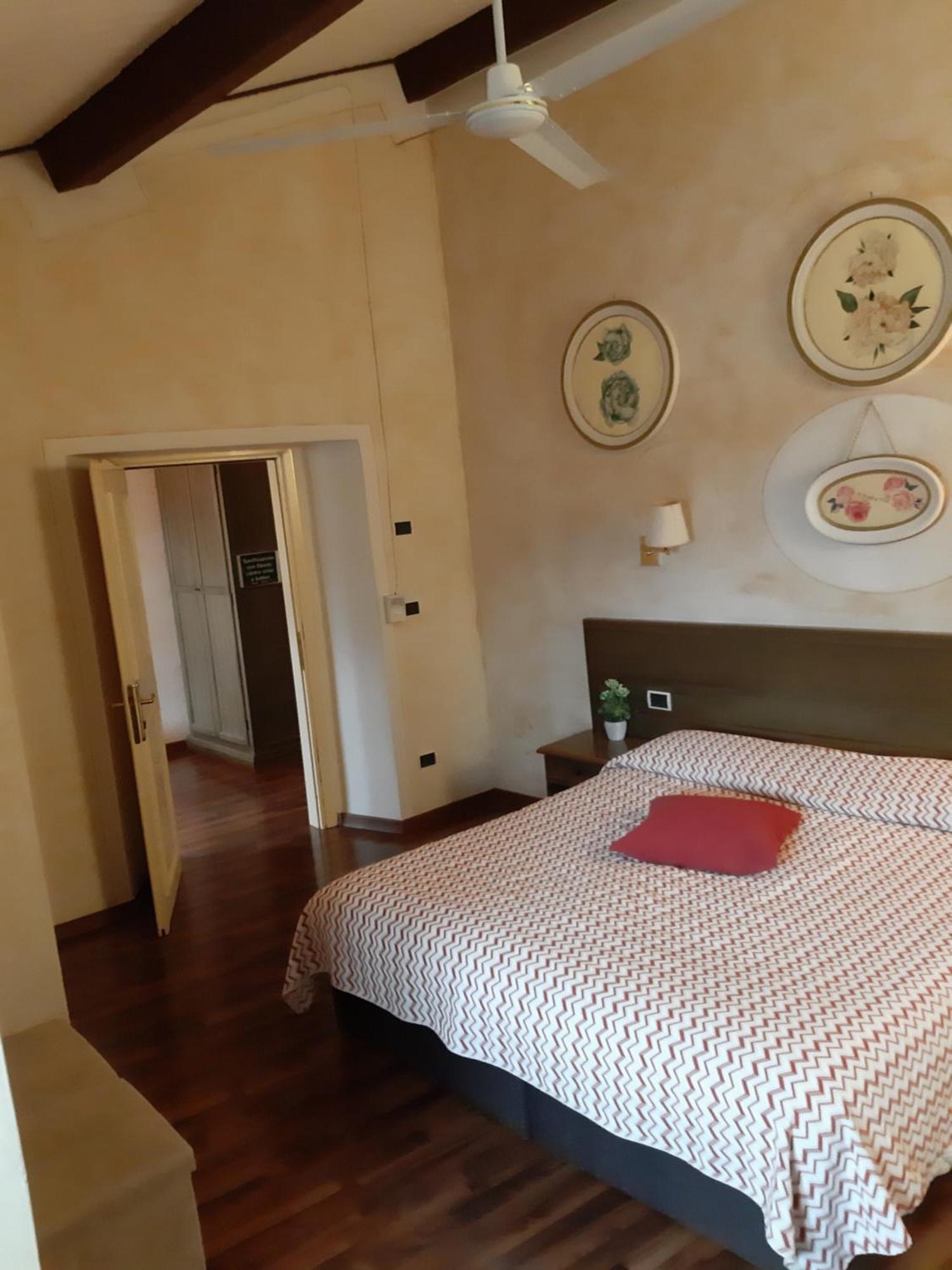 Hotel Borgo Antico บิบเบียนา ภายนอก รูปภาพ