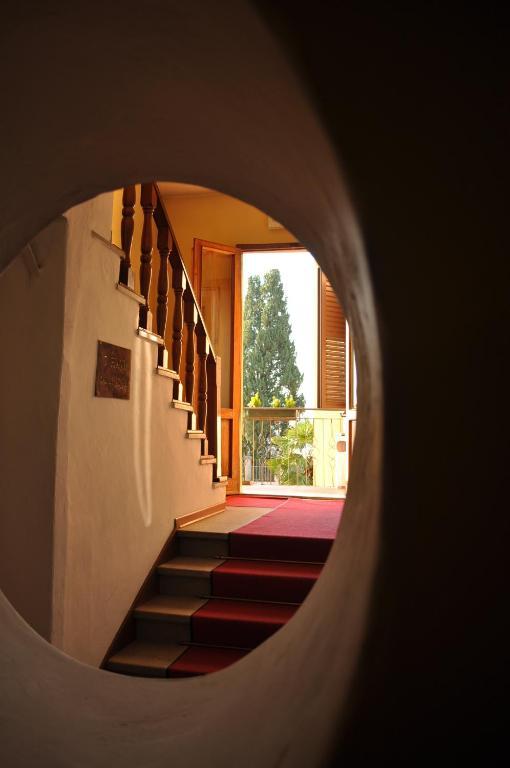 Hotel Borgo Antico บิบเบียนา ภายนอก รูปภาพ