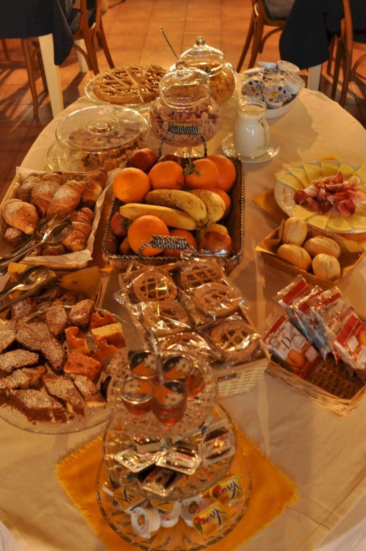 Hotel Borgo Antico บิบเบียนา ภายนอก รูปภาพ