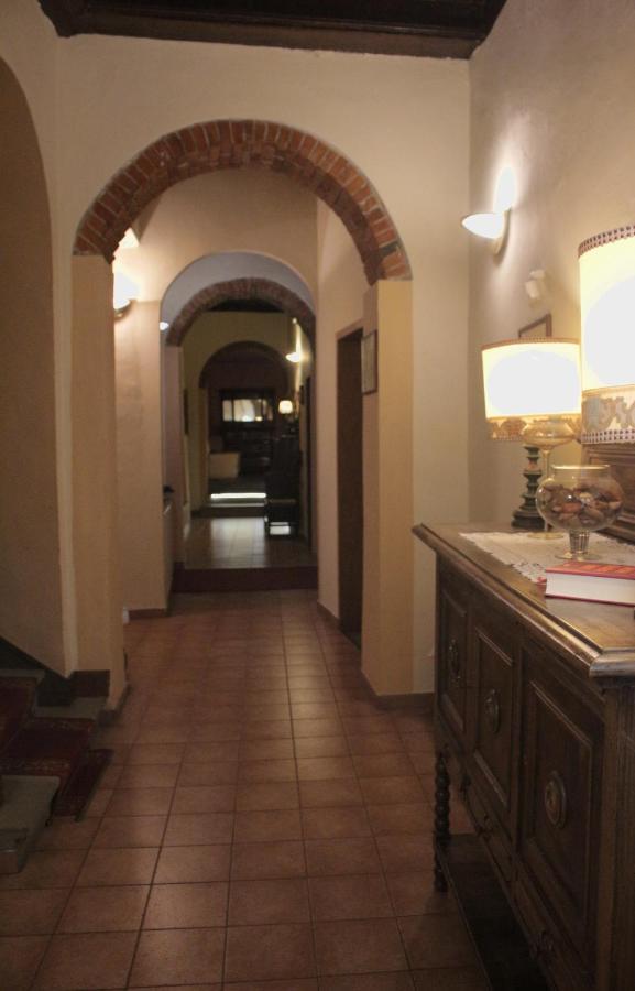 Hotel Borgo Antico บิบเบียนา ภายนอก รูปภาพ